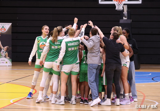 #Team