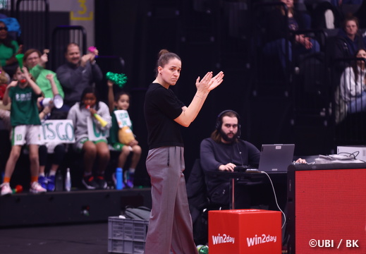 Tanja Kuzmanovic (Head Coach)